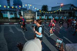 BIB: 
                            <button type="button" onclick="openModal(26231769)" class="btn btn-primary btn-sm float-right btn-popup" data-toggle="modal" data-target=".modal-high-quality">
                        <i class="fas fa-shopping-cart"></i> Add to Cart
                    </button>
                                            <button type="button" onclick="isThisMe(26231769, true)" class="btn btn-success btn-sm float-right btn-popup btn-isme hidden" data-toggle="tooltip" data-placement="bottom" title="นี่คือรูปของคุณใช่ไหม คลิกที่นี่เพื่อเอาเข้าอัลบั้ม">
                        <i class="fas fa-plus"></i> Add to album
                    </button>
                    <button type="button" onclick="isThisMe(26231769, false)" class="btn btn-warning btn-sm float-right btn-popup btn-isnotme hidden">
                        <i class="fas fa-ban"></i> Remove from album
                    </button>